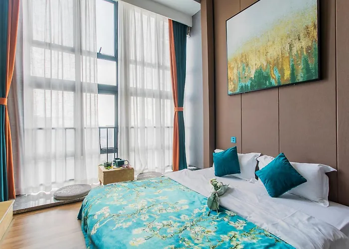 Lavendar Duplex Apartment Canton
